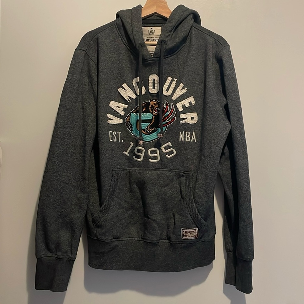 Campus Crew Retro NBA Vancouver Grizzlies Hoodie Sweater (M)